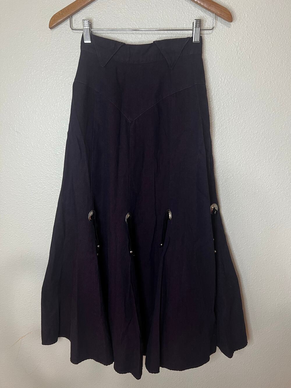 Vintage 70's Circle T western-style purple maxi skirt concho accents 3/4 - XS